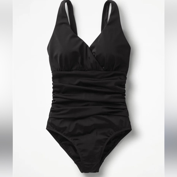 Elegant Black One-Piece Swimsuit - Picture 4 of 5
